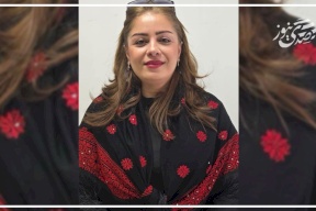 نصف المجتمع تحت العباءة الرمزية 