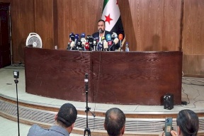 سوريا.. "لجنة السلم الأهلي" تتحدث عن مصير "ضباط من عهد الأسد" سلموا أنفسهم على الحدود العراقية