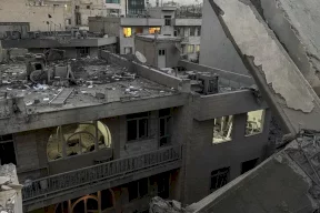 اندلاع حريق بمصفاة فجر جم للغاز.. واستهداف حقل بارس جنوب إيران