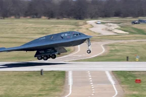 أميركا تحرك الشبح "B-2".. هل بدأ التحضير لقصف "فوردو"؟