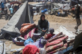 Martyrs and Injured in a Series of Israeli Airstrikes in the Gaza Strip