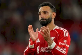 بالصور.. لماذا بكى صلاح في فوز ليفربول على بورنموث؟