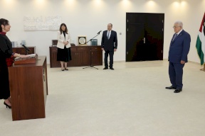 السفيرة عبير الرمحي تؤدي اليمين القانونية أمام الرئيس سفيرا لدولة فلسطين لدى الإمارات