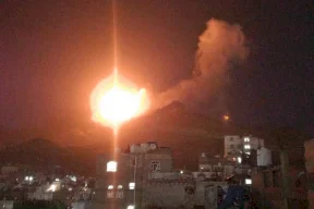 غارات إسرائيلية تستهدف محطة كهرباء حزيز جنوب صنعاء