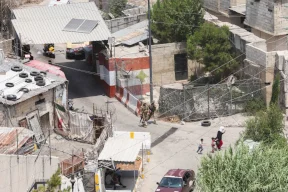 محدث:: الإعلان عن بدء تسليم سلاح المخيمات الفلسطينية في لبنان والفصائل تنفي