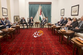 During a meeting with members of the U.S. Congress.. President Abbas: A ceasefire in Gaza must be established, and arms from factions should be handed over to the Palestinian Authority