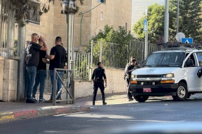 L'occupation empêche la tenue d'élections pour le syndicat des médecins à Beit Hanina à Jérusalem et arrête un médecin