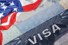 نيويورك تايمز: أميركا توسع قيود التأشيرات على الفلسطينيين