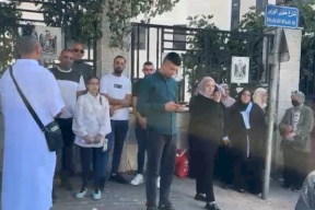 وقفة احتجاجية في رام الله رفضا لوقف تحويلات علاج المرضى (فيديو)
