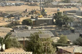 Démolition d'une installation agricole à Iksal