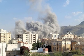 Vidéo : Des frappes israéliennes ciblent la capitale yéménite Sanaa