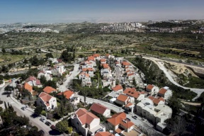 UN: Over 150 Companies Operate in West Bank Settlements