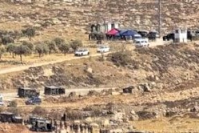 مستوطنون يقطعون إمدادات المياه عن قرية بيت عور الفوقا غرب رام الله