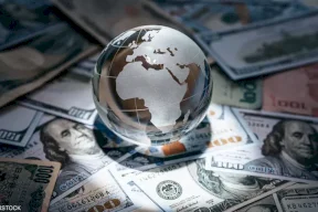 33 تريليون دولار على المحك.. اقتراح بتجميد ديون الدول الناشئة عند الأزمات