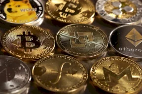 فوضى العملات المشفرة تهز صناديق التحوط في أسوأ عام منذ انهيار 2022