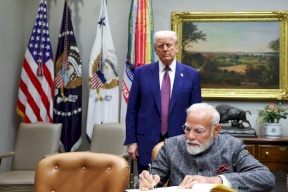 ترامب يهدد الهند برسوم ضخمة بسبب النفط الروسي