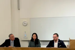 حزب اليسار السويدي ينظم ندوة في البرلمان حول الأسرى الفلسطينيين