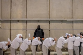 بن غفير يقتحم السجون ويُهدد بإعدام أسرى فلسطينيين (فيديو)