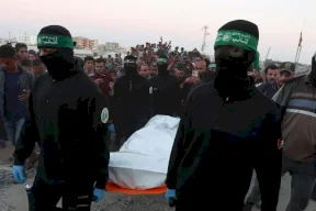 حماس: سنسلم الليلة جثث 3 رهائن إسرائيليين