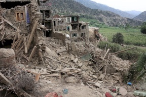 مقتل 20 شخصاً جراء زلزال في أفغانستان