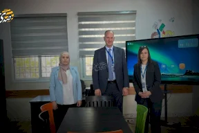 بنك الإسكان يتبرع لإنشاء مكتبة رقمية نموذجية لمدرسة بنات العامرية في بيت لحم