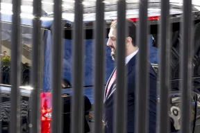 ترمب يلتقي الشرع في البيت الأبيض مع نهاية عام مفصلي لسوريا على وقع تجميد قانون قيصر