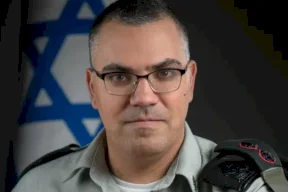 أفيخاي أدرعي.. وجه جيش الاحتلال في العالم العربي يتقاعد بعد 20 عاماً 