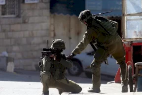 المغير تحت الاقتحام: استهداف بيت عزاء الشهيد واعتداءات على المدنيين