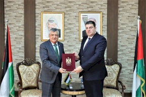 الأحمد يتسلّم مهام وزير النقل والمواصلات رسميًا