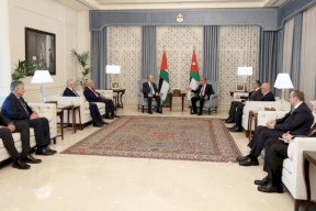 مصطفى يجري مع نظيره الأردني جلسة مباحثات للقضايا ذات الاهتمام المشترك