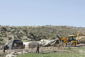 الاحتلال يدفن الموتى بمقبرة استيطانية أقيمت على أراضي الزاوية غرب سلفيت