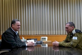 מקורבים לקצין: זמיר חצה קו אדום ברמת המרד המדיני