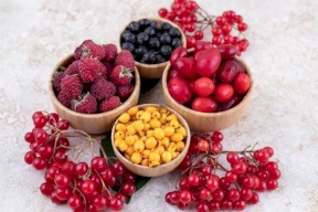 دراسة بريطانية: الأطعمة الغنية بالبوليفينول تُحسن صحة القلب