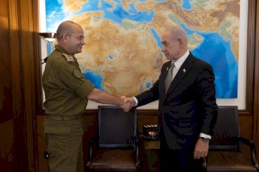 نتنياهو يعيّن سكرتيره العسكري رئيسا جديدا للموساد