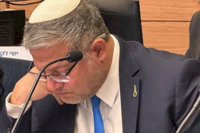 بن غفير يضع دبوس مشنقة: بالإمكان تنفيذ الإعدام بكرسي كهربائي أو بحقنة مخدرة أيضا