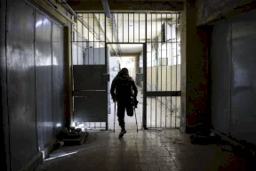 مراكز وسجون الأسد تتحول لمواقع تصوير في سوريا