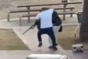 أحمد الأحمد.. مسلم أسترالي أعزل يتصدّى لمنفذ عملية شاطئ بوندي في سيدني