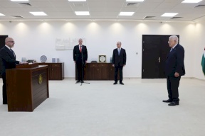 سلامة يؤدي اليمين القانونية أمام الرئيس وزيرا للمالية والتخطيط