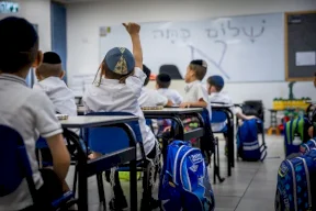 الكنيست يقر تحويل مليار شيكل للتعليم الحريدي قبيل نهاية السنة المالية