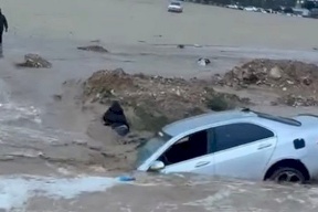 العثور على جثة شاب في بئر السبع جرفته السيول من جنوب الخليل