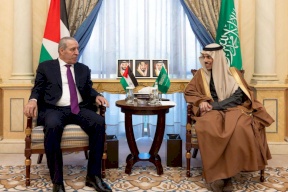 الشيخ يبحث مع وزير الخارجية السعودي ملفات اقتصادية فلسطينية