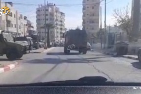 Occupation forces raid a house and commercial shop in Beitunia west of Ramallah