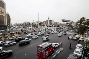 نيوزيلندا تعلن إغلاق سفارتها في إيران وإجلاء دبلوماسييها