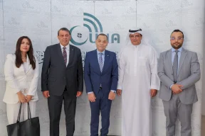 المندوب الدائم لدولة فلسطين لدى التعاون الإسلامي يبحث مع (يونا) تعميم فتوى جواز توجيه الزكاة لدعم الأونروا