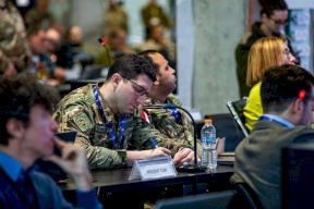 ضباط من الجيش المصري في المقرّ الأميركي بمدينة كريات غات