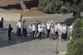 الشرطة الإسرائيلية تسمح بإدخال كتب صلوات يهودية للمسجد الأقصى