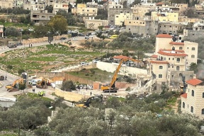 الاحتلال يهدم منزلا في شقبا غرب رام الله (فيديو)