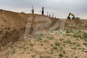 قناة عبرية: إسرائيل تحفر خندقًا على حدود قطاع غزة