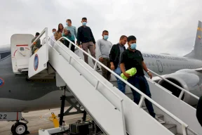 استئناف ترحيل المهاجرين الكولومبيين من الولايات المتحدة