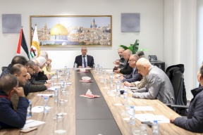 نائب الرئيس الفلسطيني يستقبل وفدًا من مؤسسات المجتمع المدني
